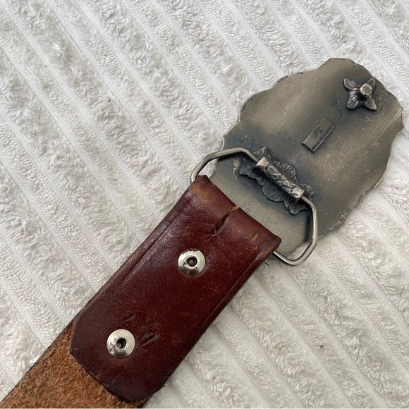 Western Brown Leather Belt with Brass Buckle - Picture 6 of 7